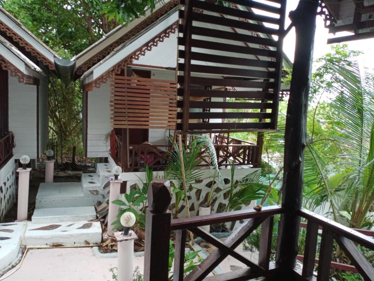Comon Bungalow Haadchaophao Haad Chao Phao Esterno foto